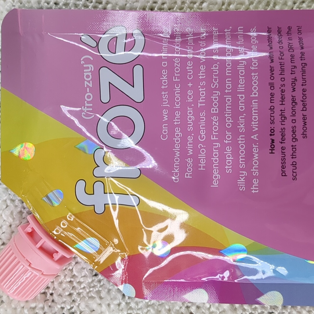 dew of the gods Frozé Vitamin BodyScrub, 150ml/5.29fl oz - Picture 8 of 13